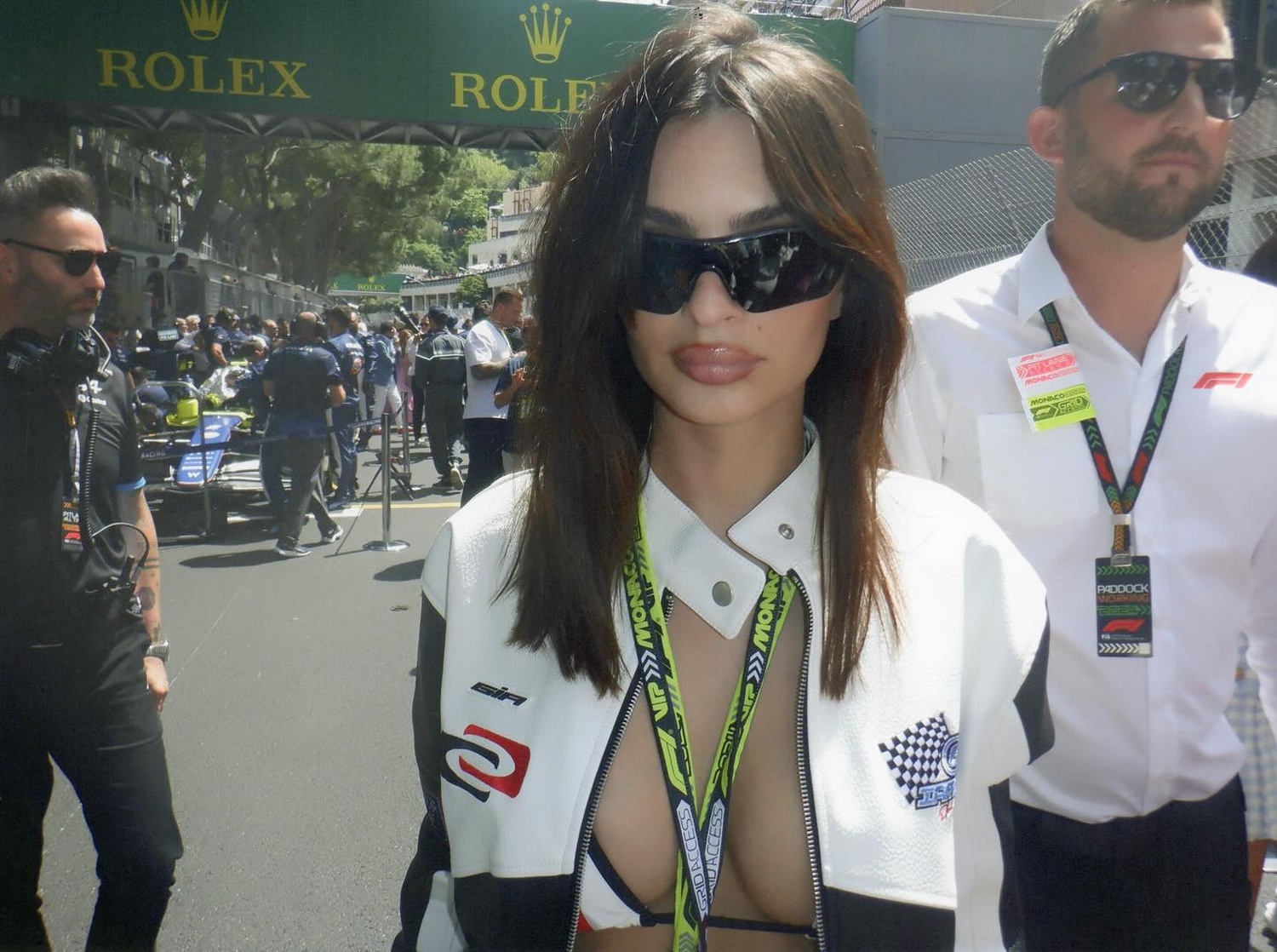 Emily Ratajkowski