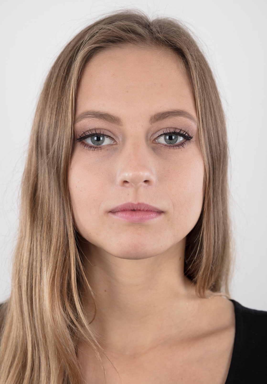 Eliska aka Elis 