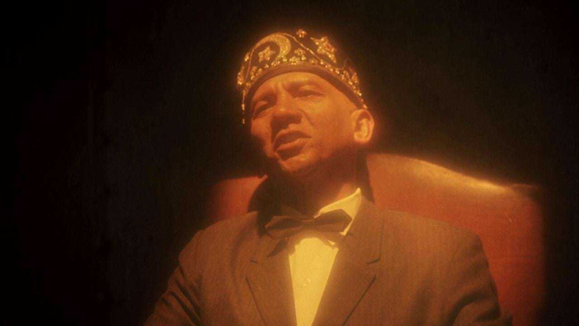 Elijah Muhammad (Al Freeman Jr.)