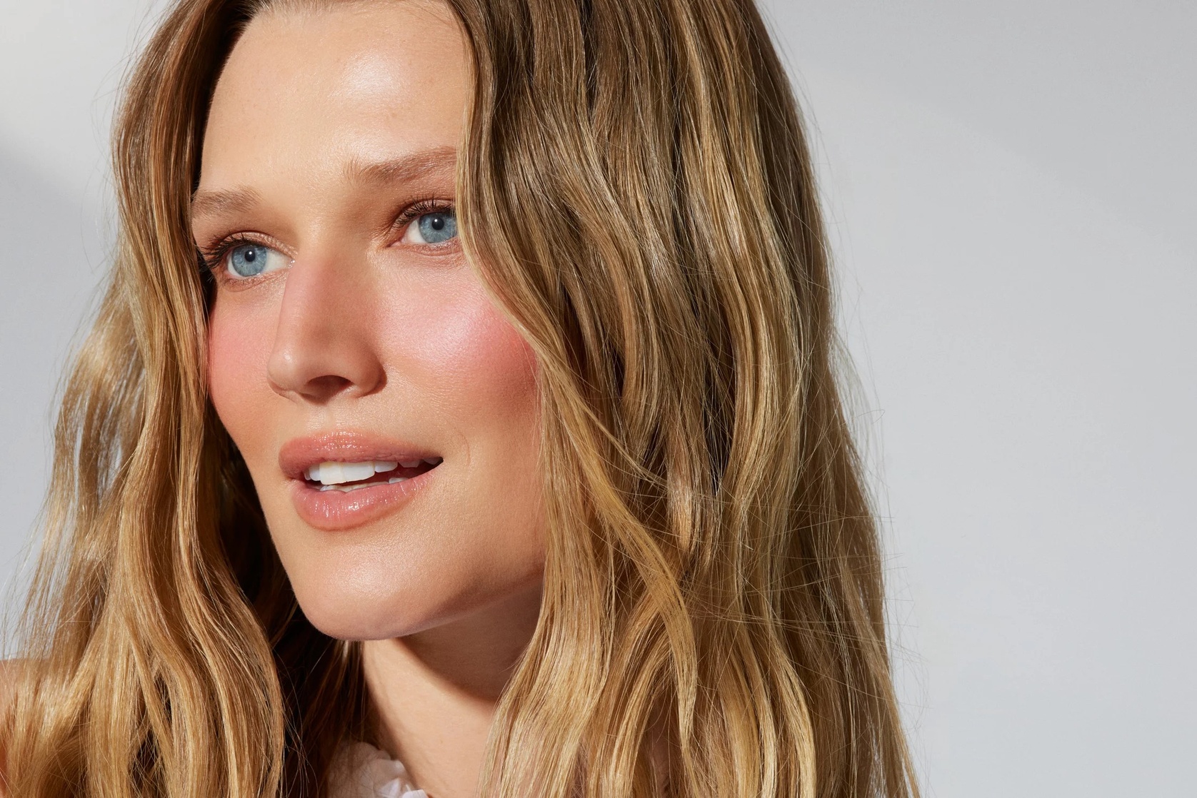 Toni Garrn Toni Garrn