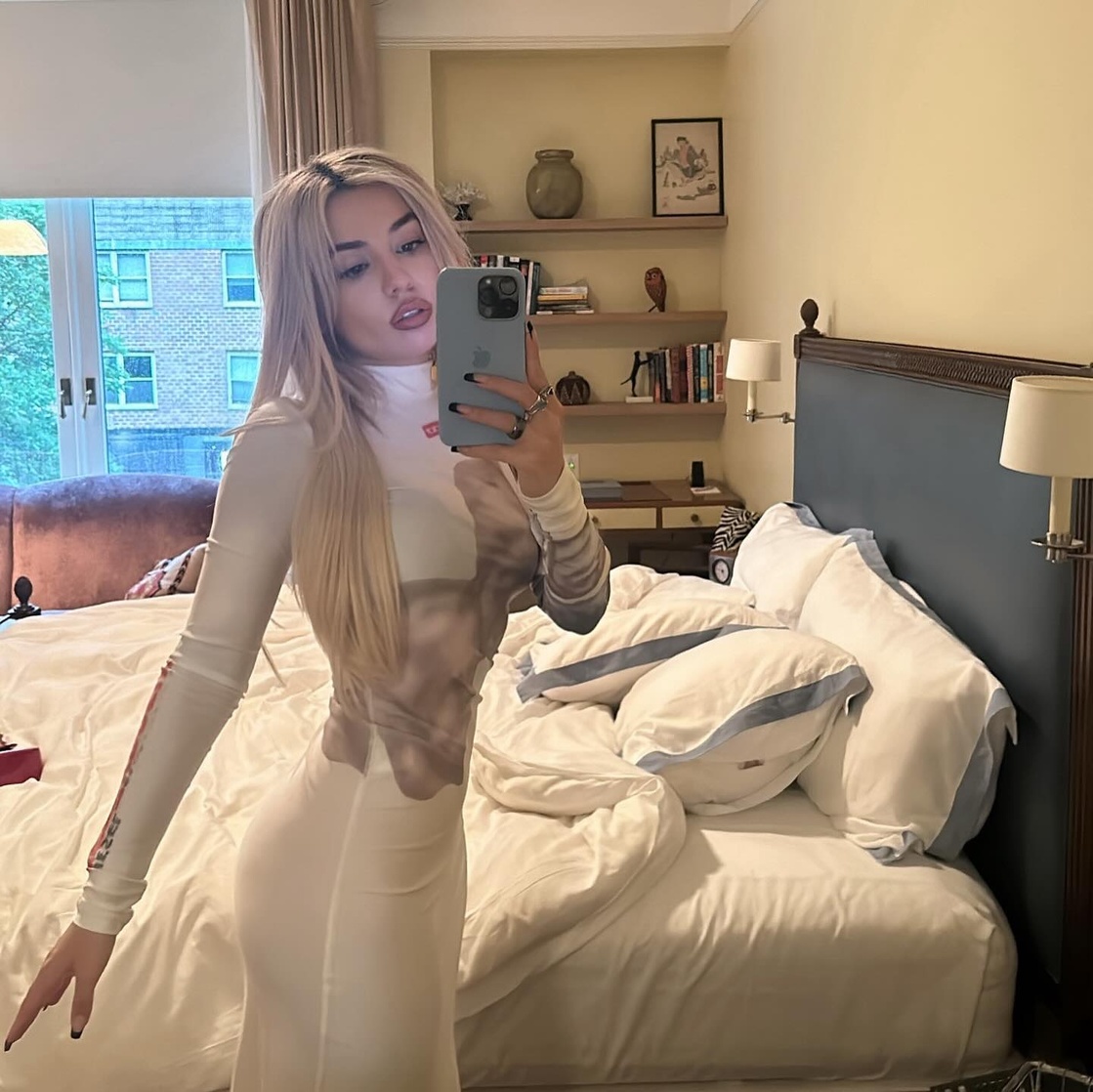 Ava Max
