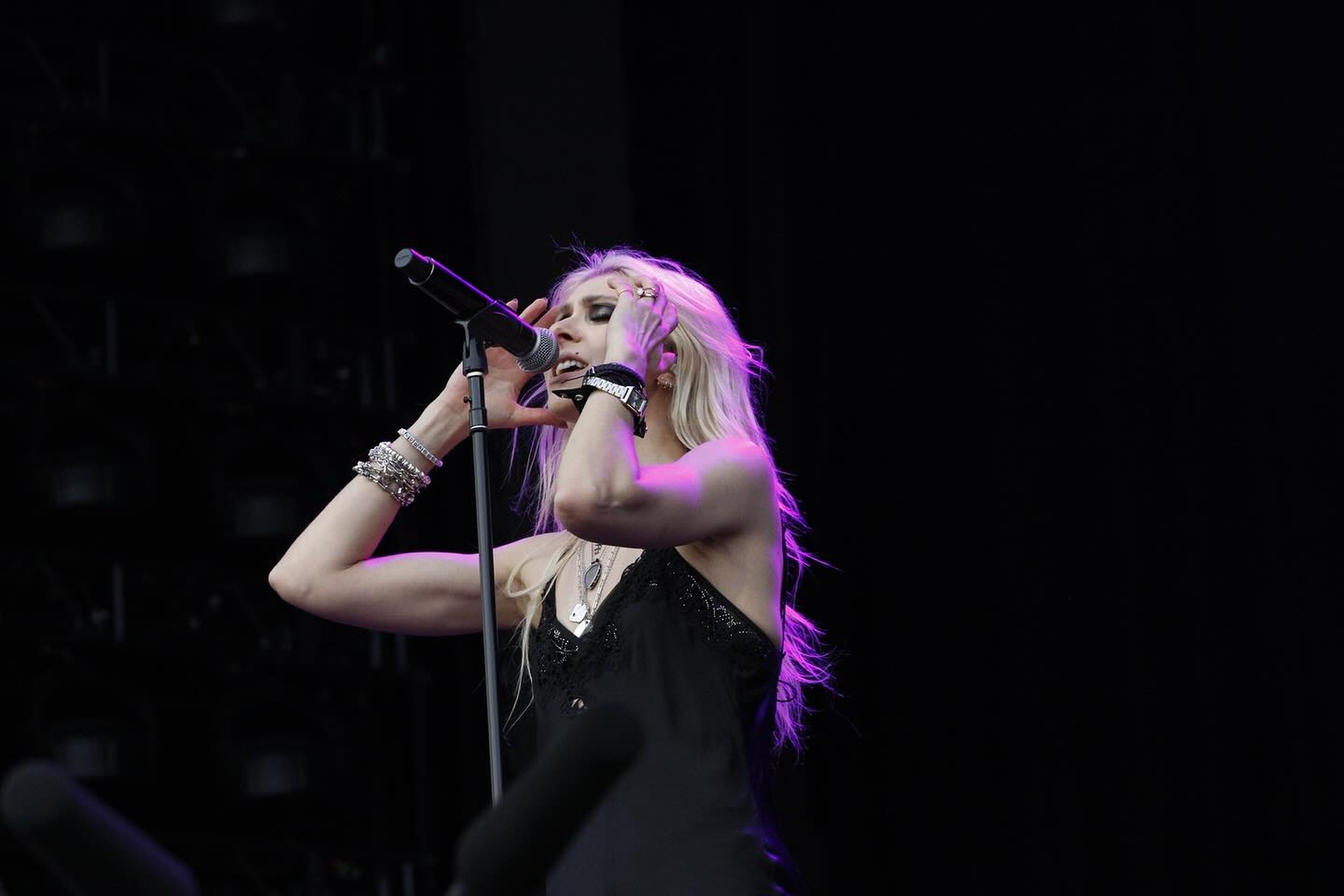 Taylor Momsen Taylor Momsen