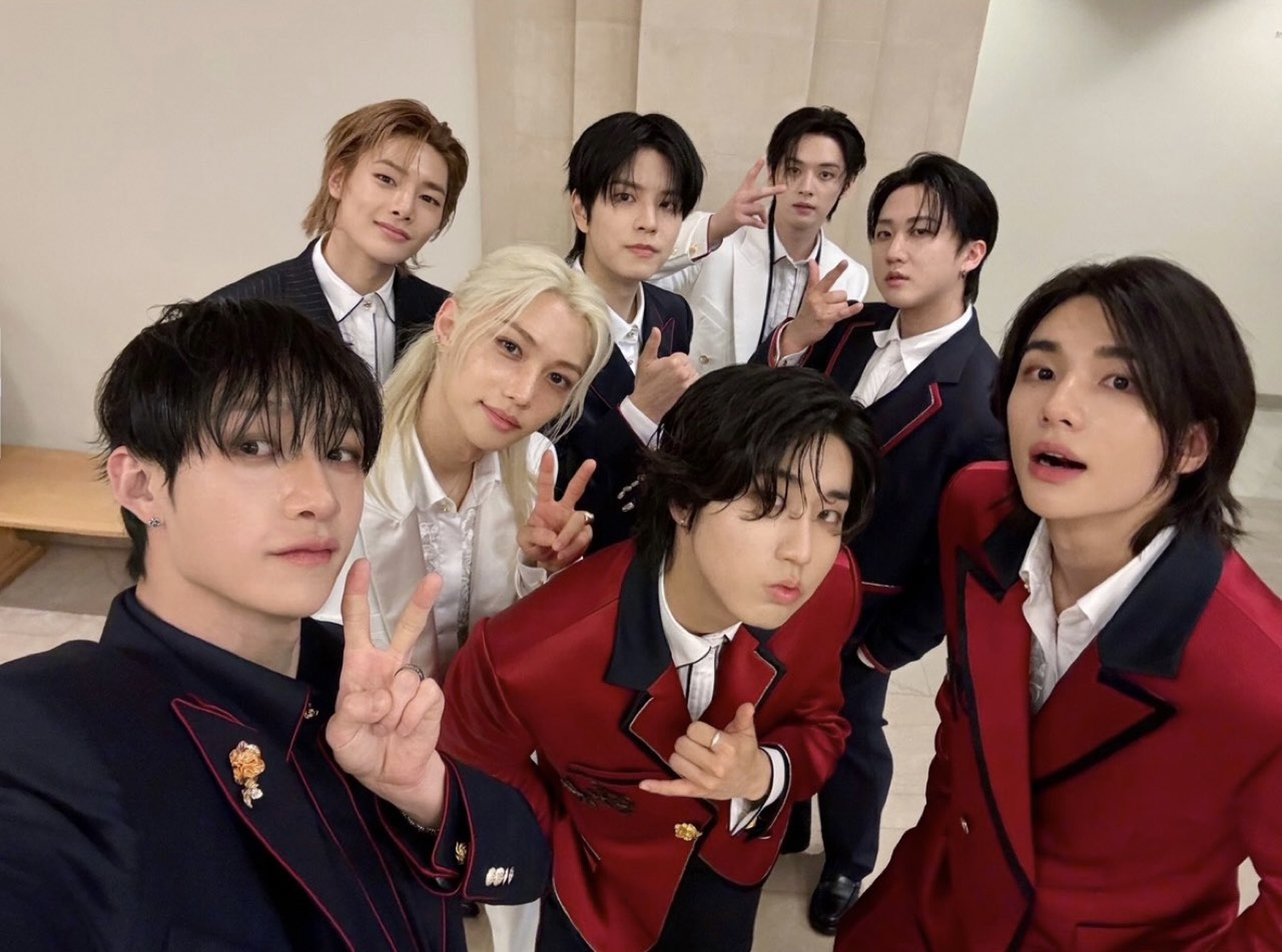 Stray Kids