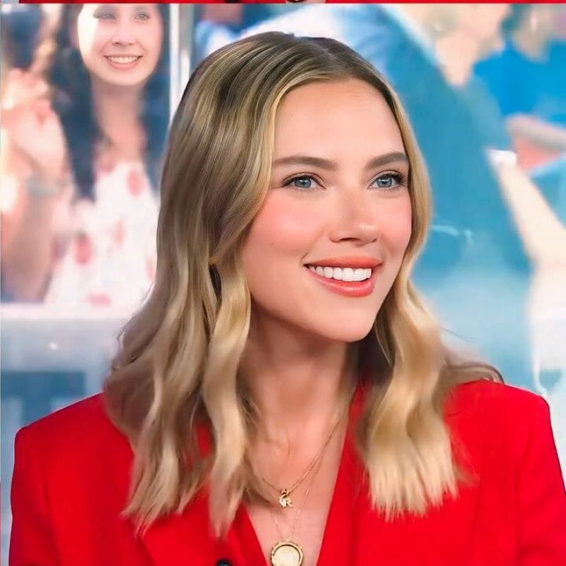 Scarlett Johansson Scarlett Johansson