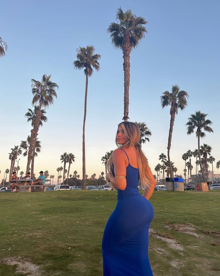 Picture of Kayla Manousselis