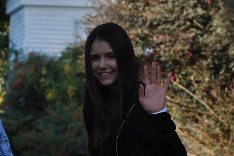 Nina Dobrev