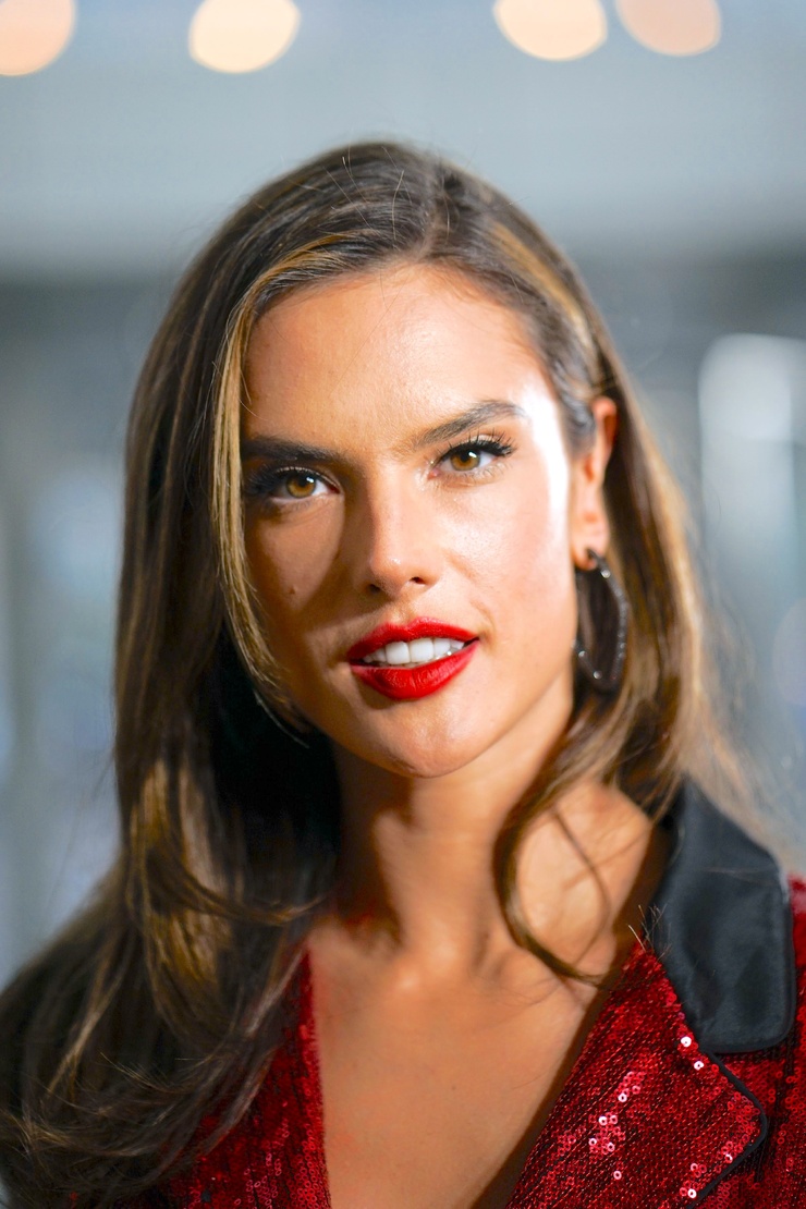 alessandra-ambrosio