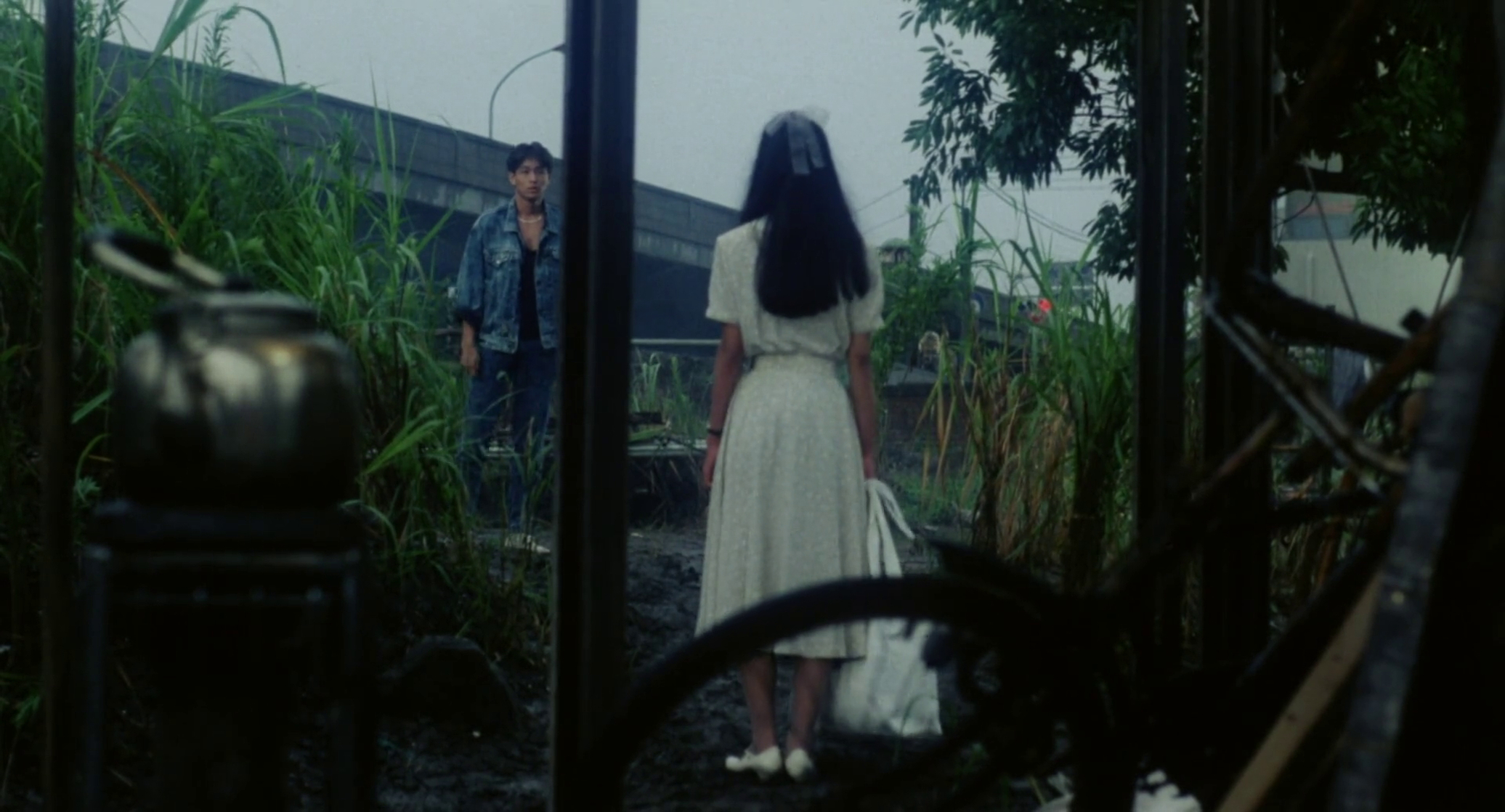 Garasu no naka no sho-jo