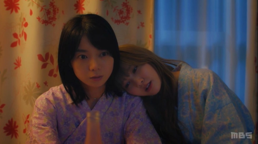 AYAKA is in LOVExLOVExLOVE with HIROKO