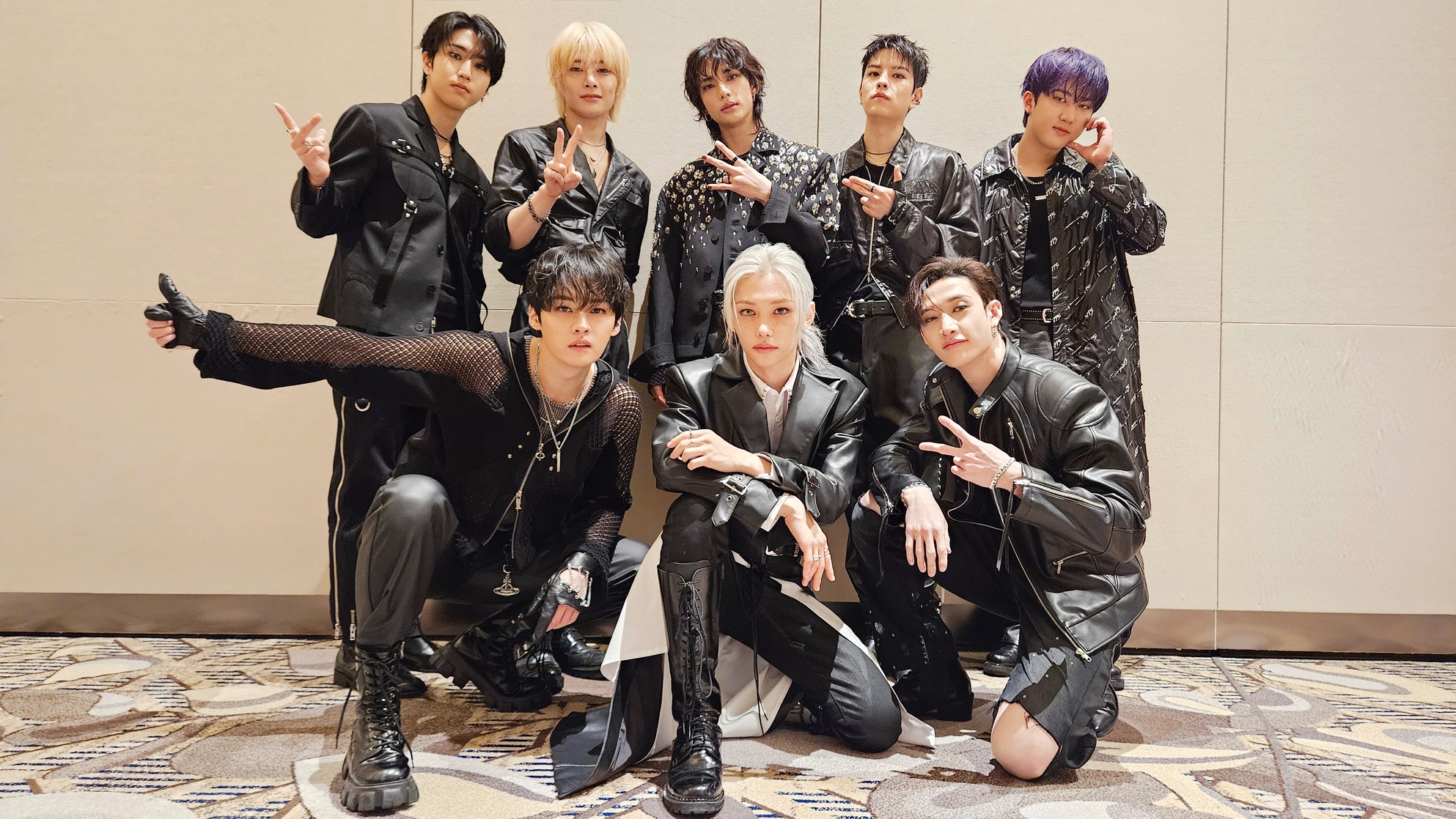 Stray Kids