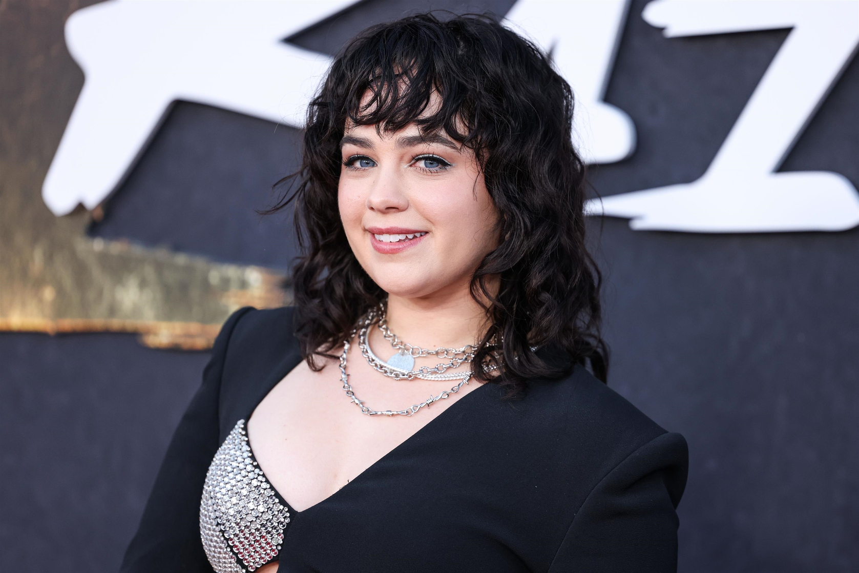 Mary Mouser