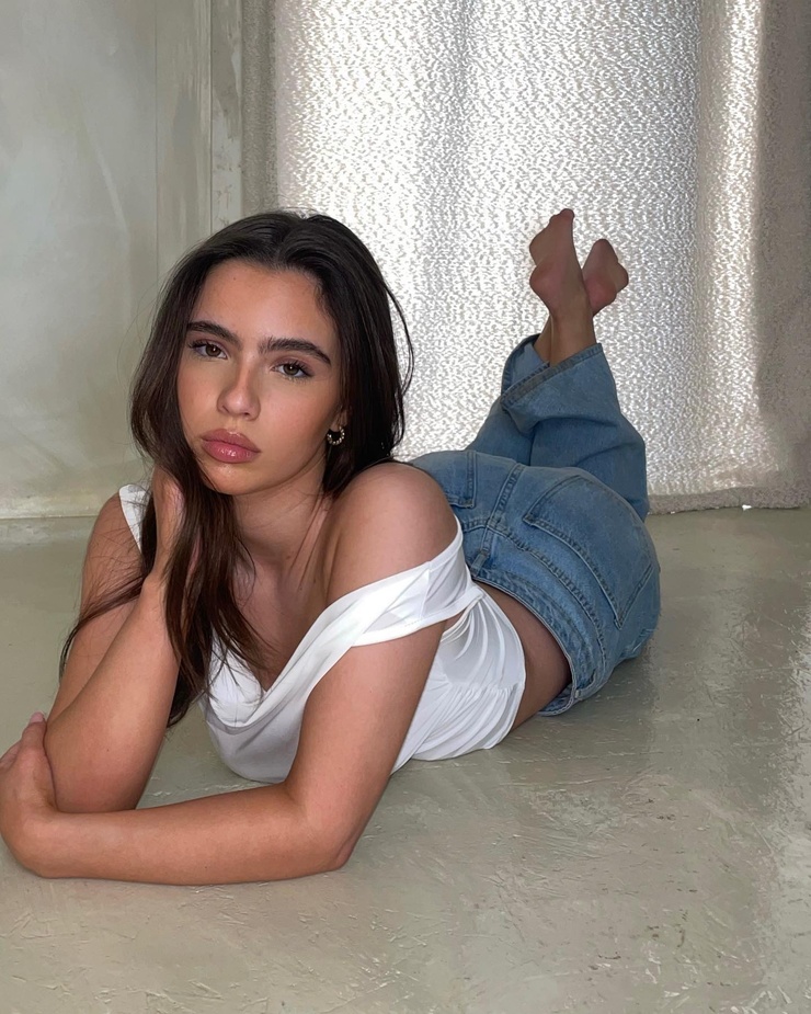 Picture of ELLIE O'NEILL