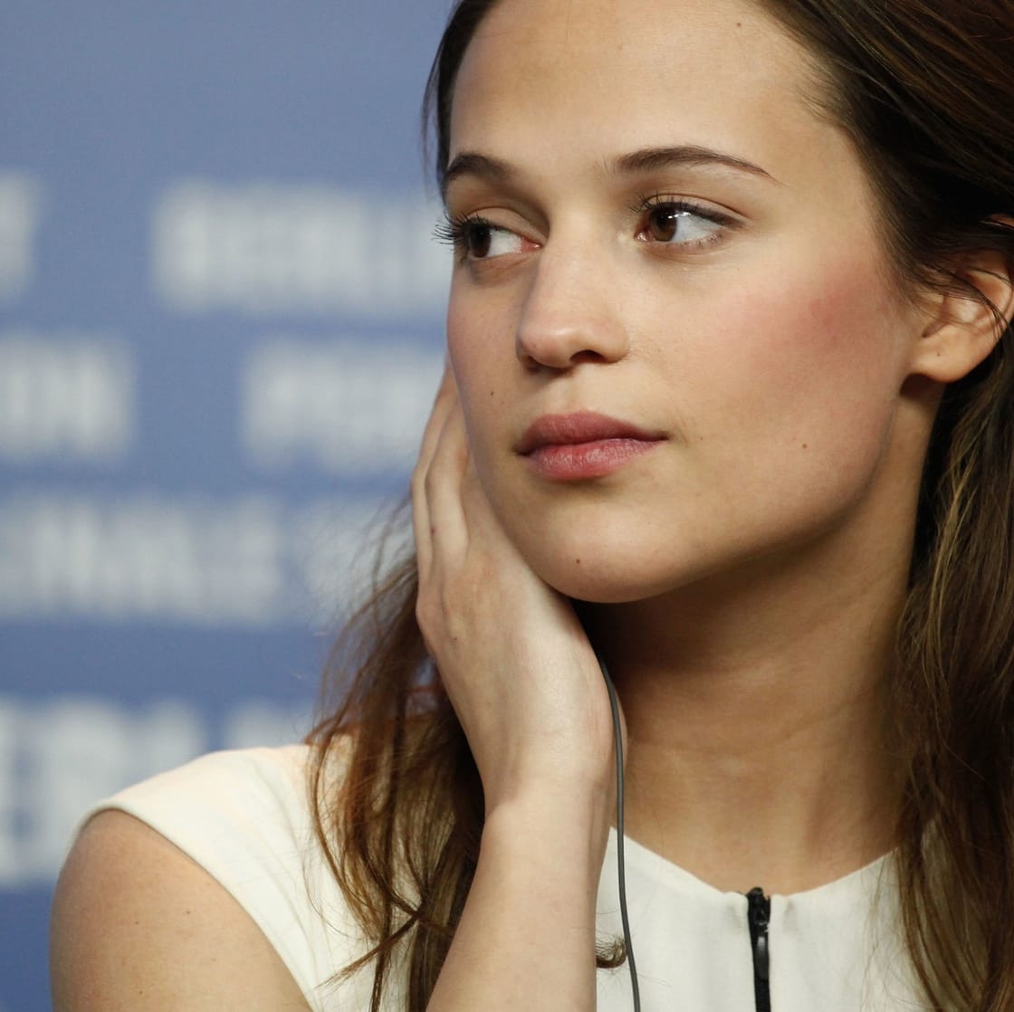 Picture of Alicia Vikander