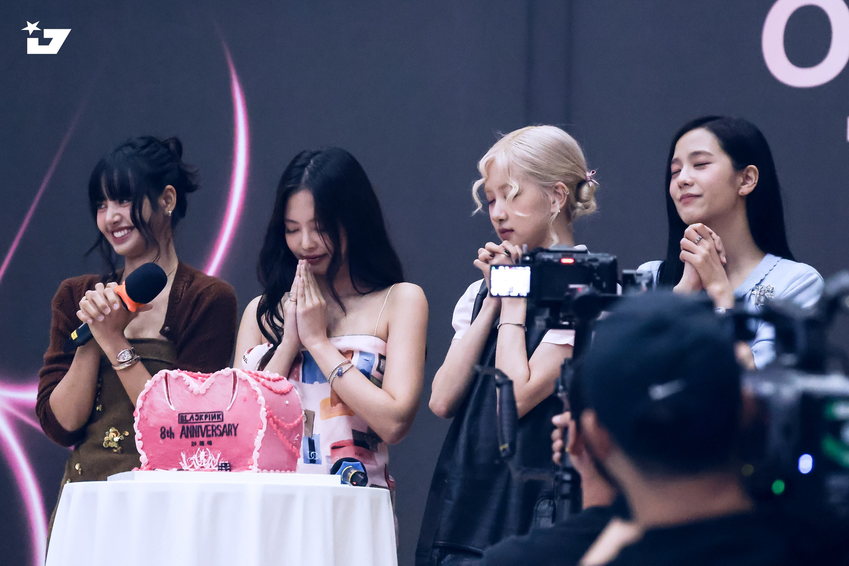 Black Pink