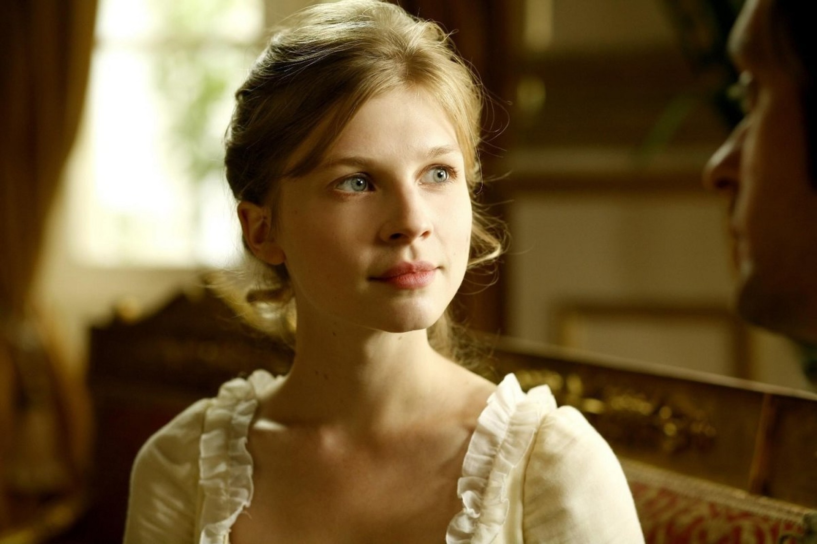 Clémence Poésy Clémence Poésy