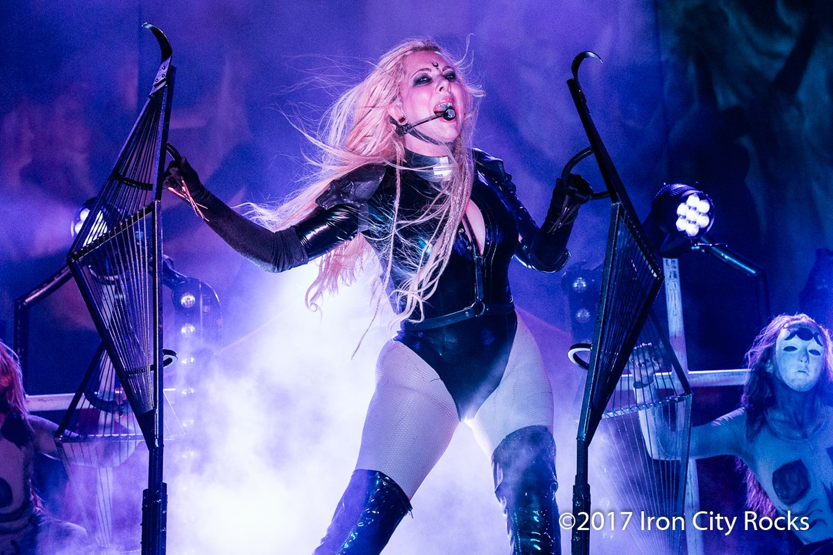 Maria Brink