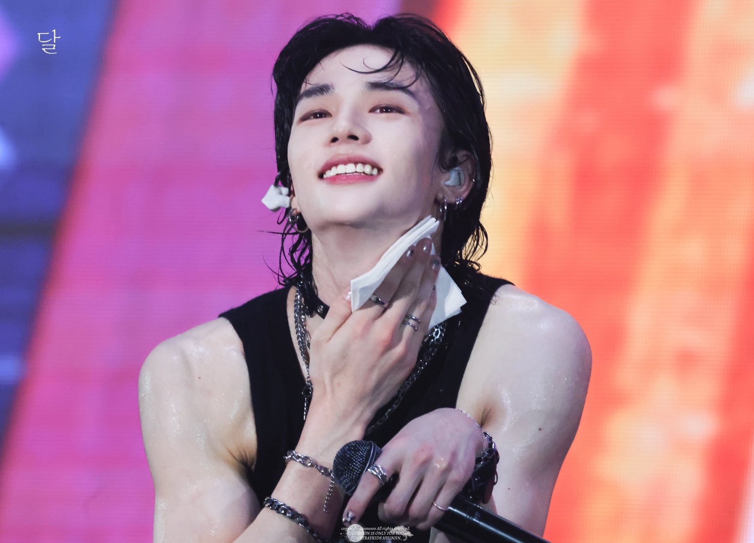 Hyun-Jin Hwang