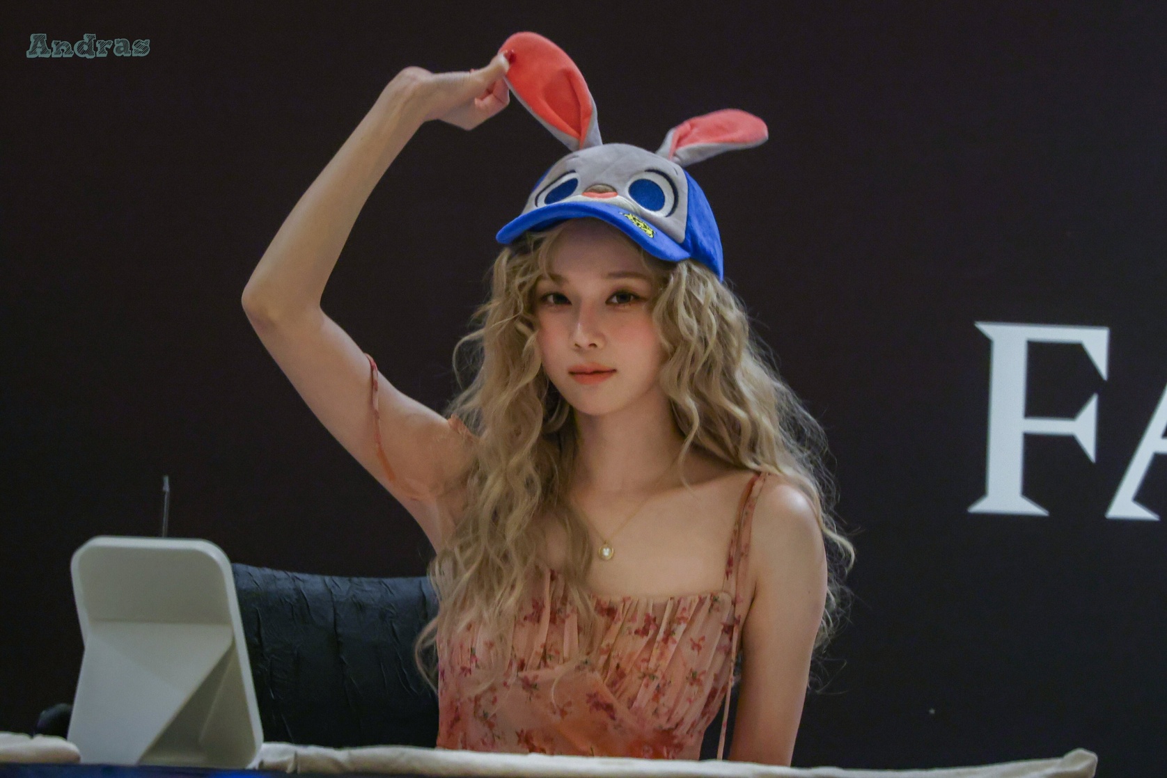 Min-Jeong Kim