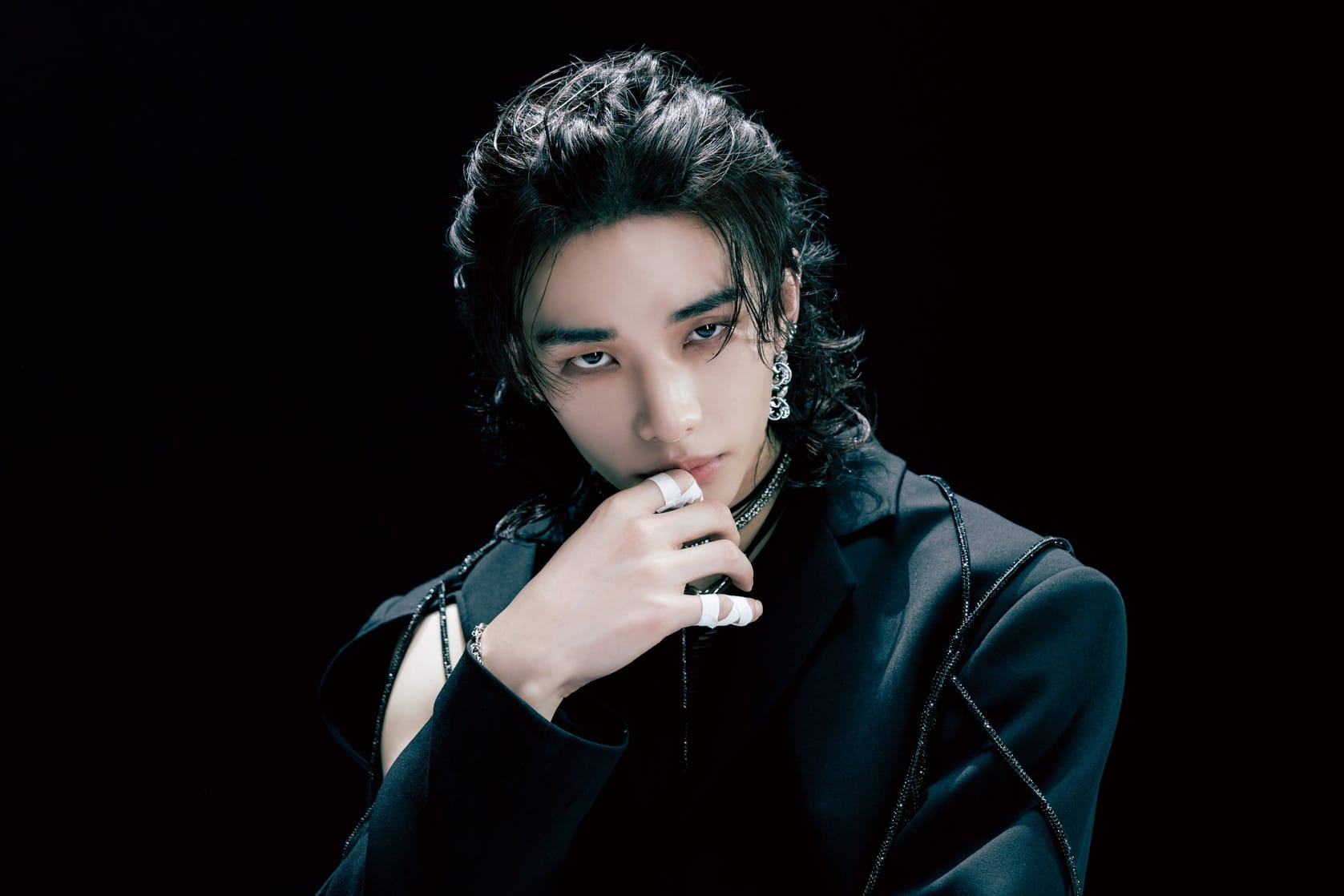 Hyun-Jin Hwang