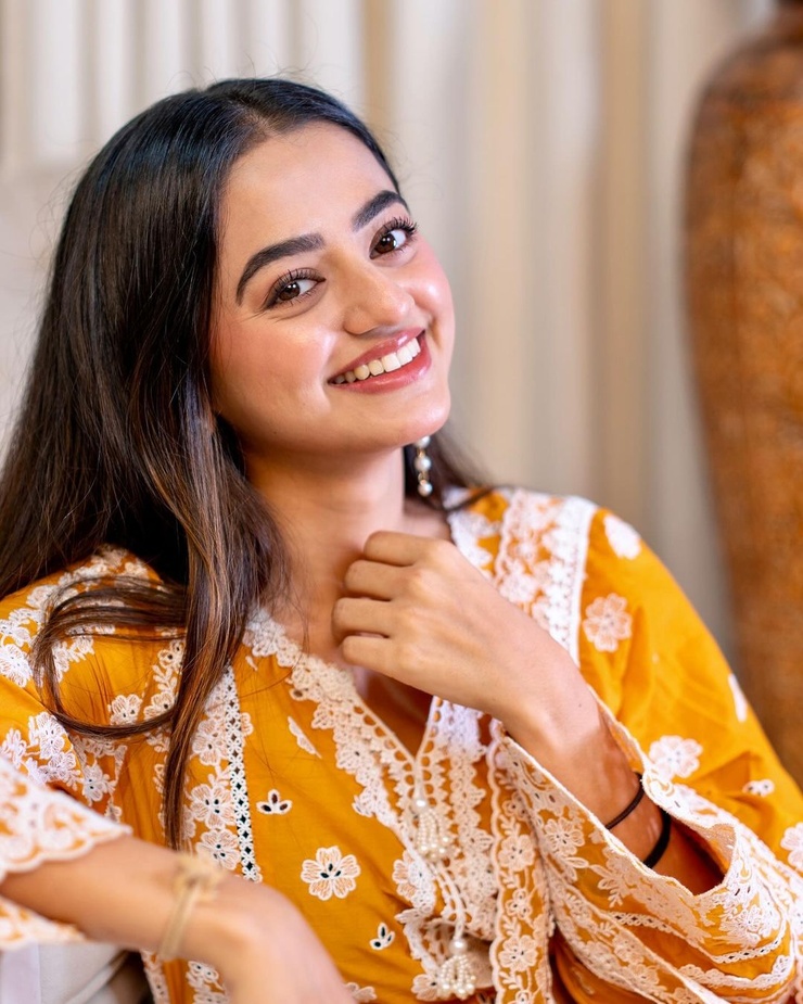 Picture of Helly Shah