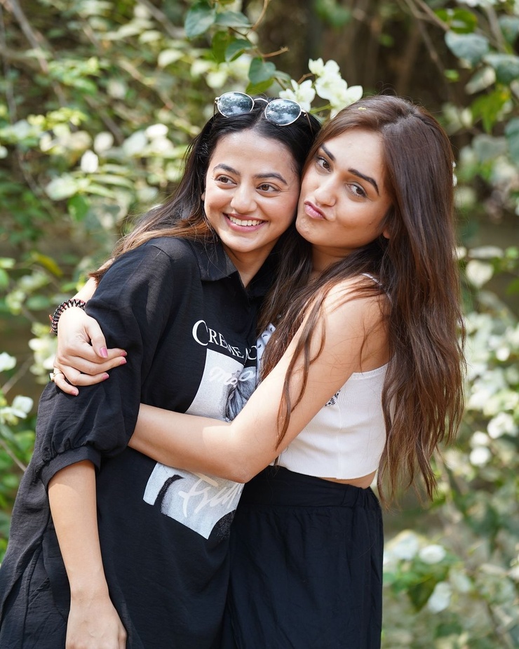 Picture of Helly Shah