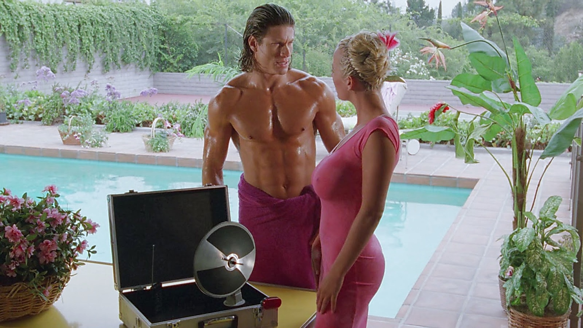 L.E.T.H.A.L. Ladies: Return to Savage Beach