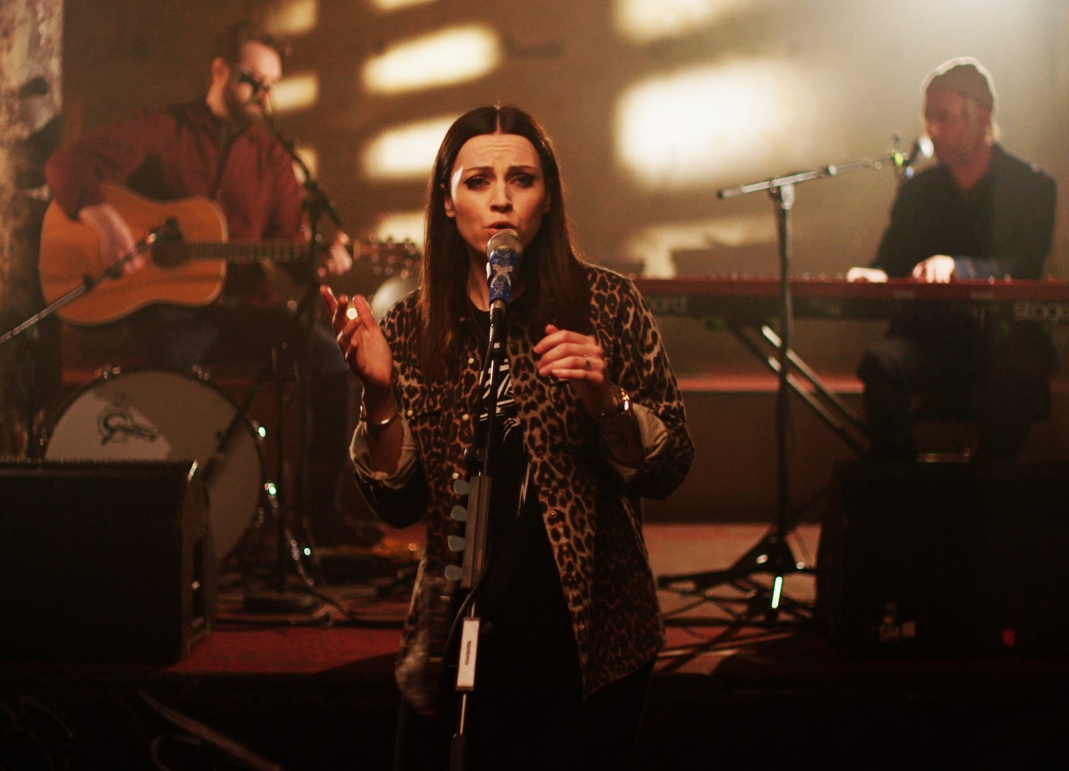Amy Mcdonald-(singer)