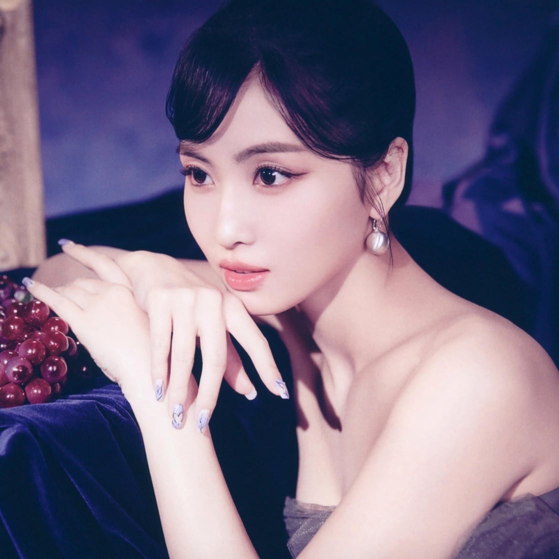 Hirai Momo