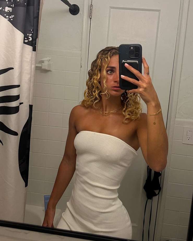 Picture of Claire Stone