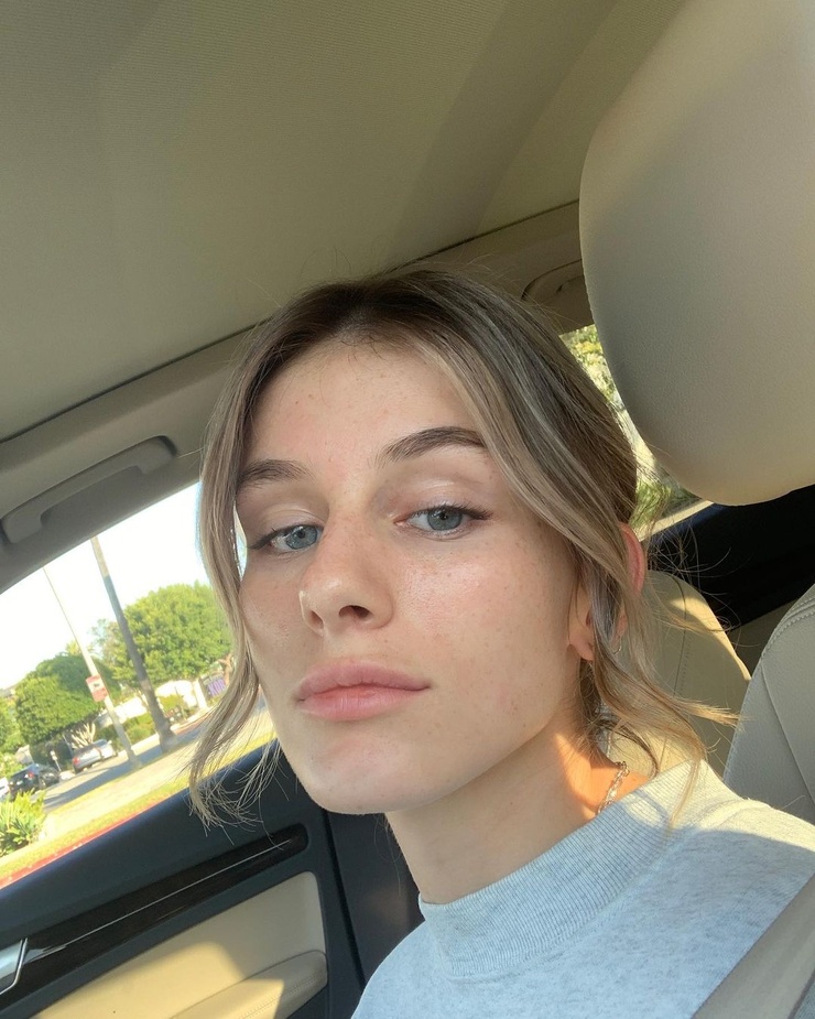 via Instagram (@oliviarouyre)