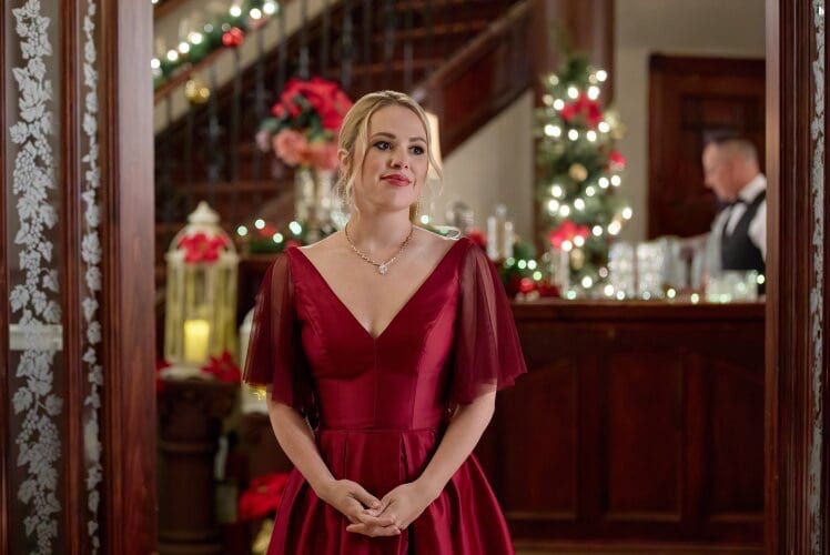 Unwrapping Christmas: Tina's Miracle Unwrapping Christmas: Tina's Miracle