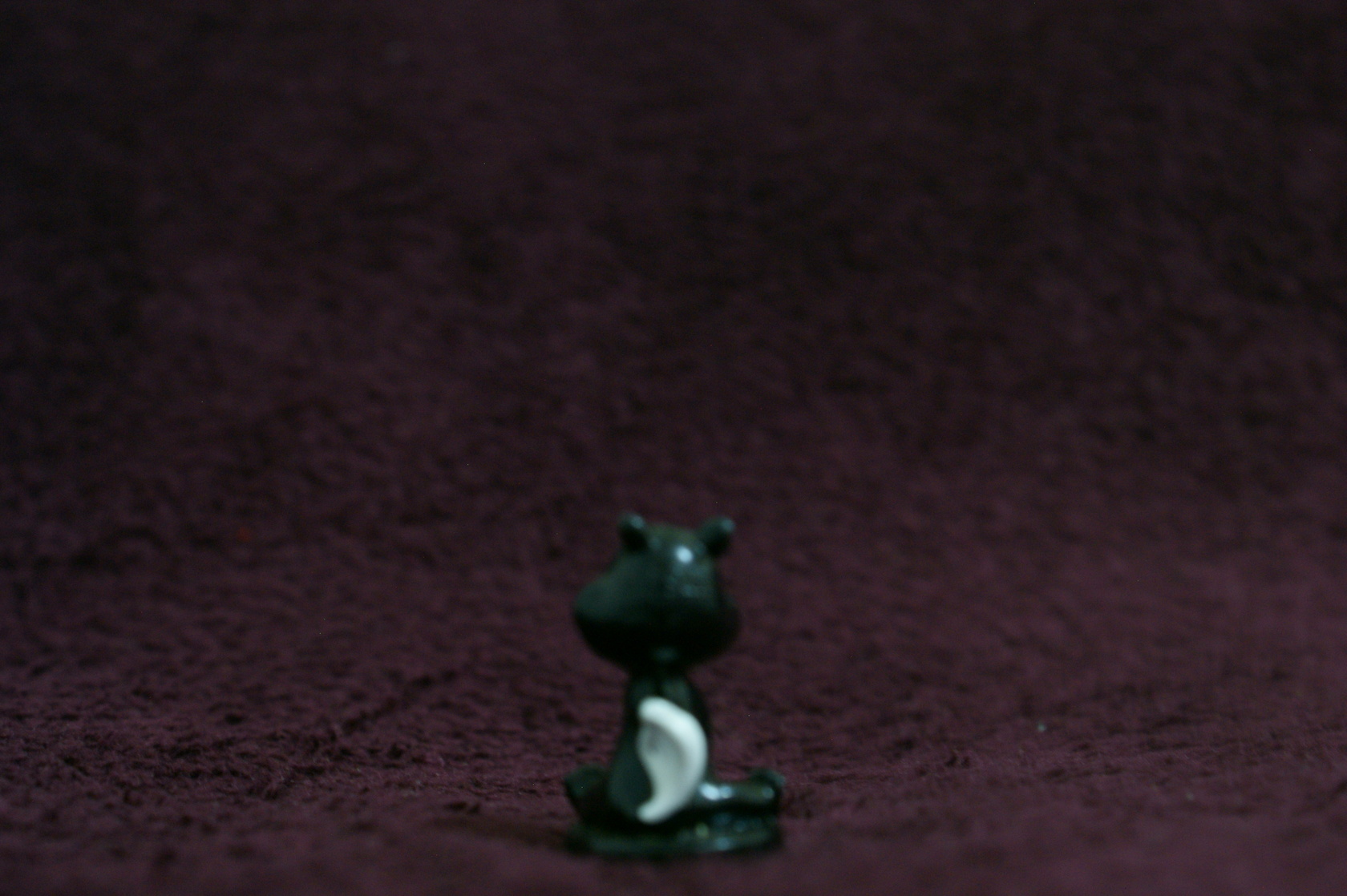 Looney Tunes Pussyfoot PVC Toy Kinder Surprise (From Italy)