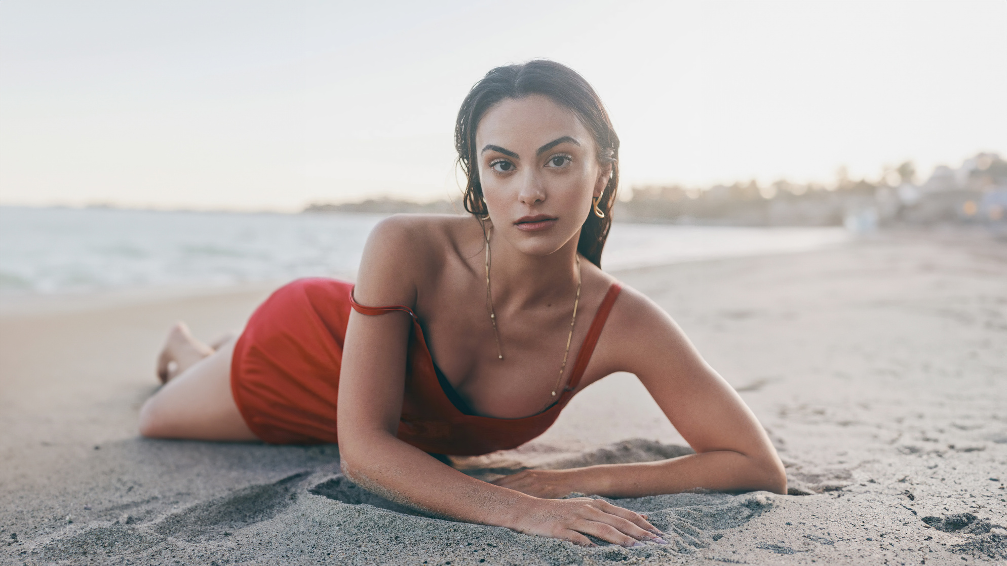 Camila Mendes