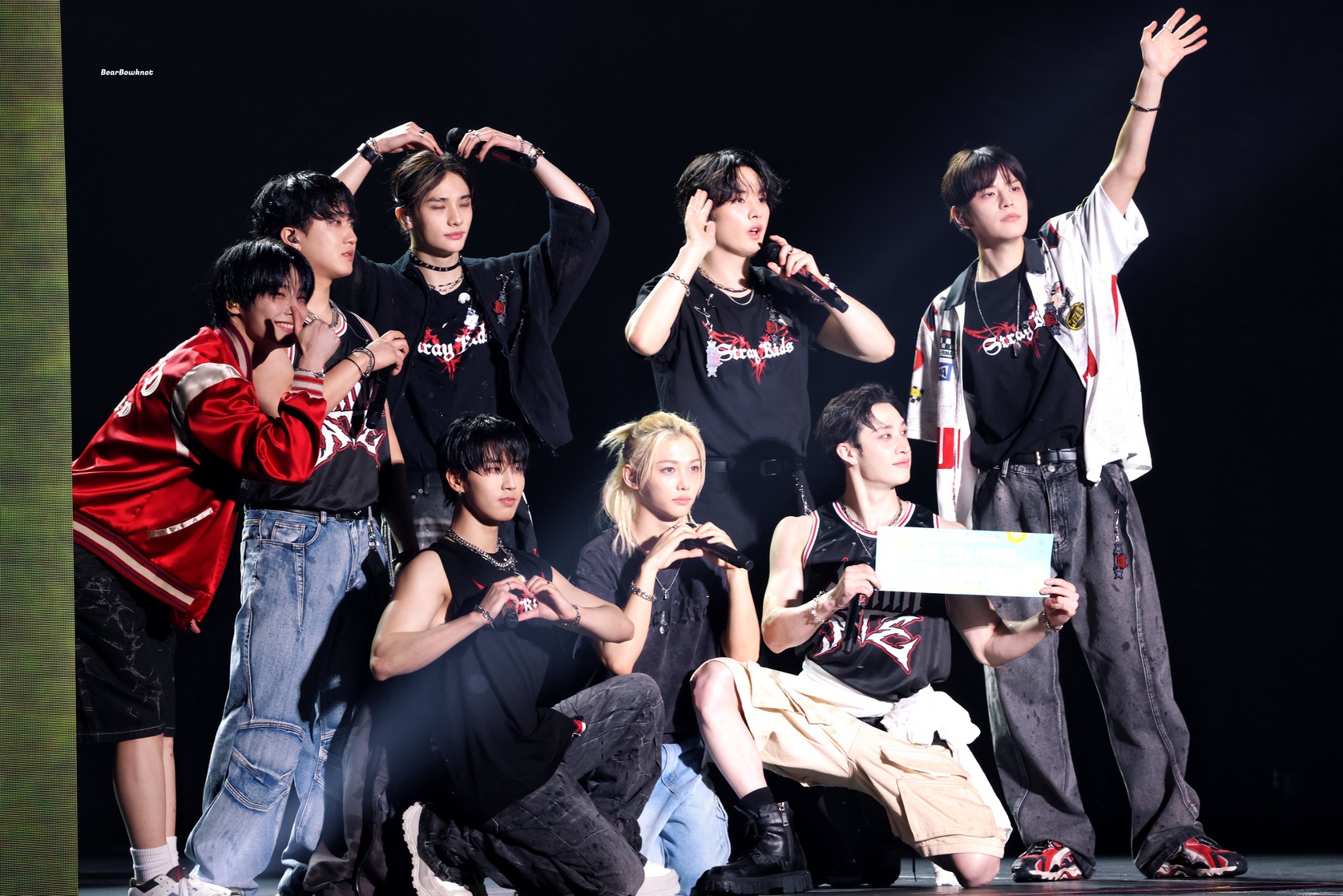 Stray Kids