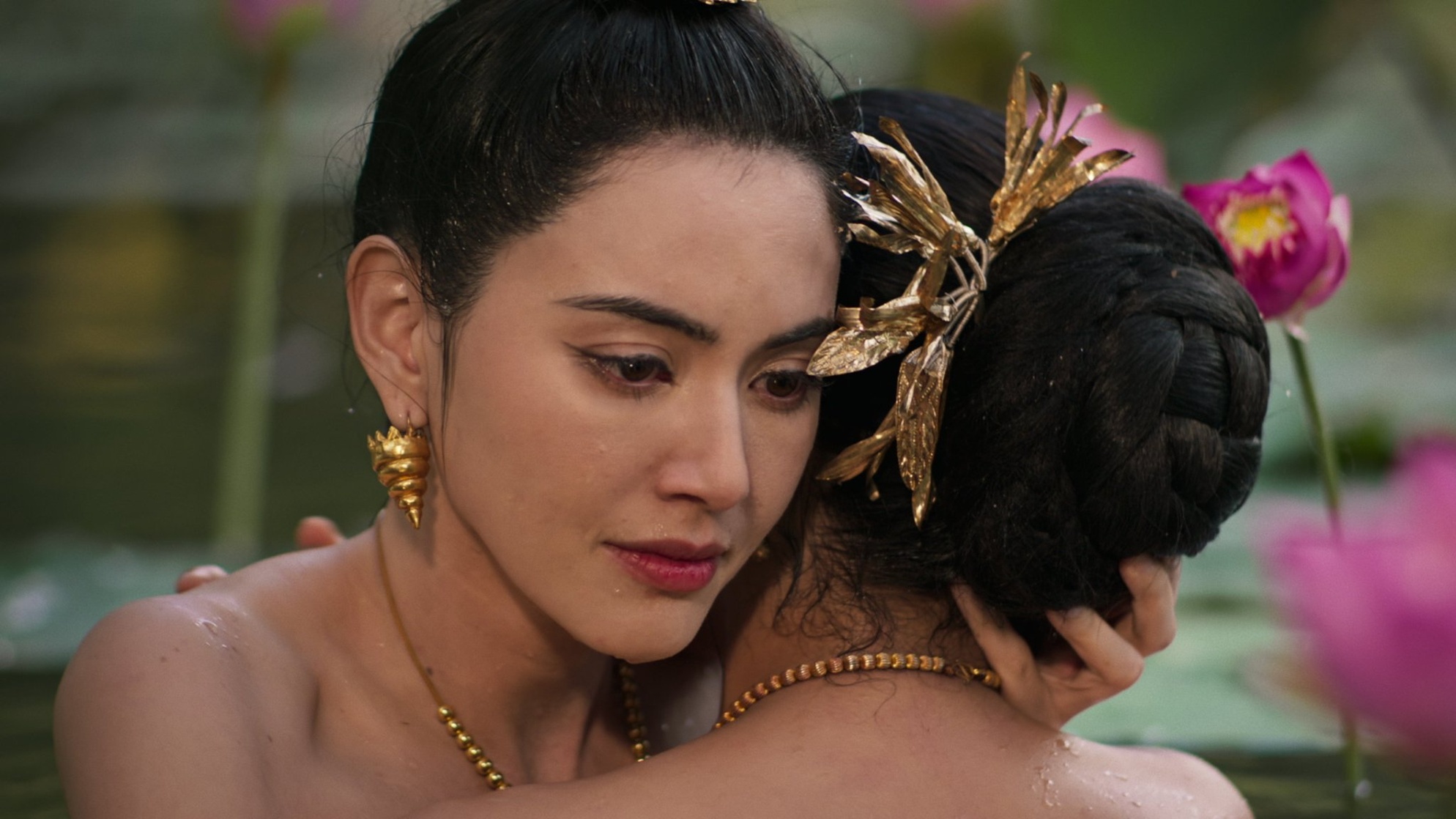 Davika Hoorne