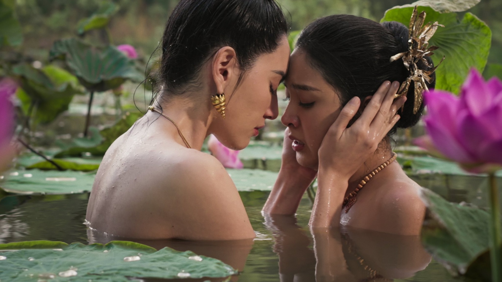 Davika Hoorne