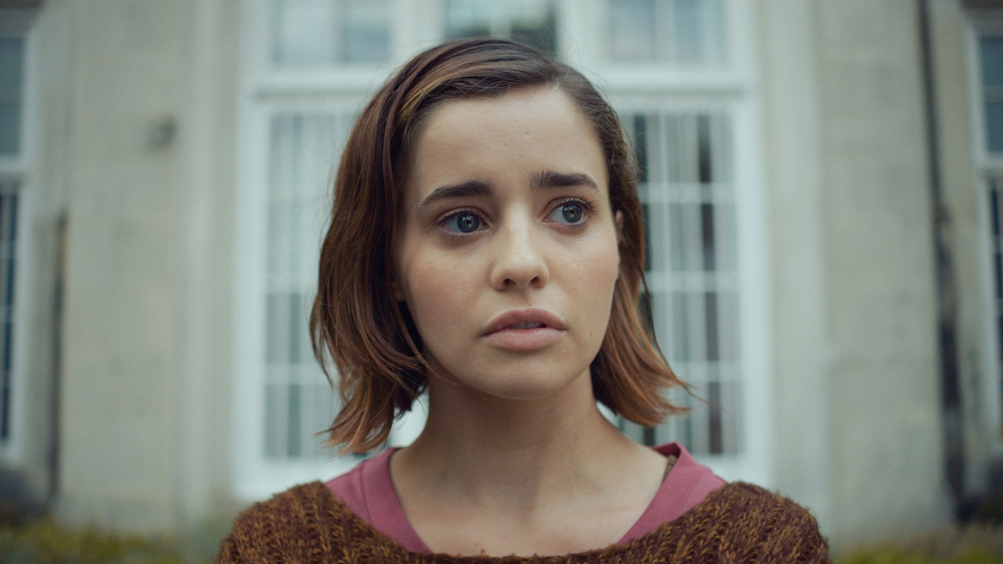 Holly Earl
