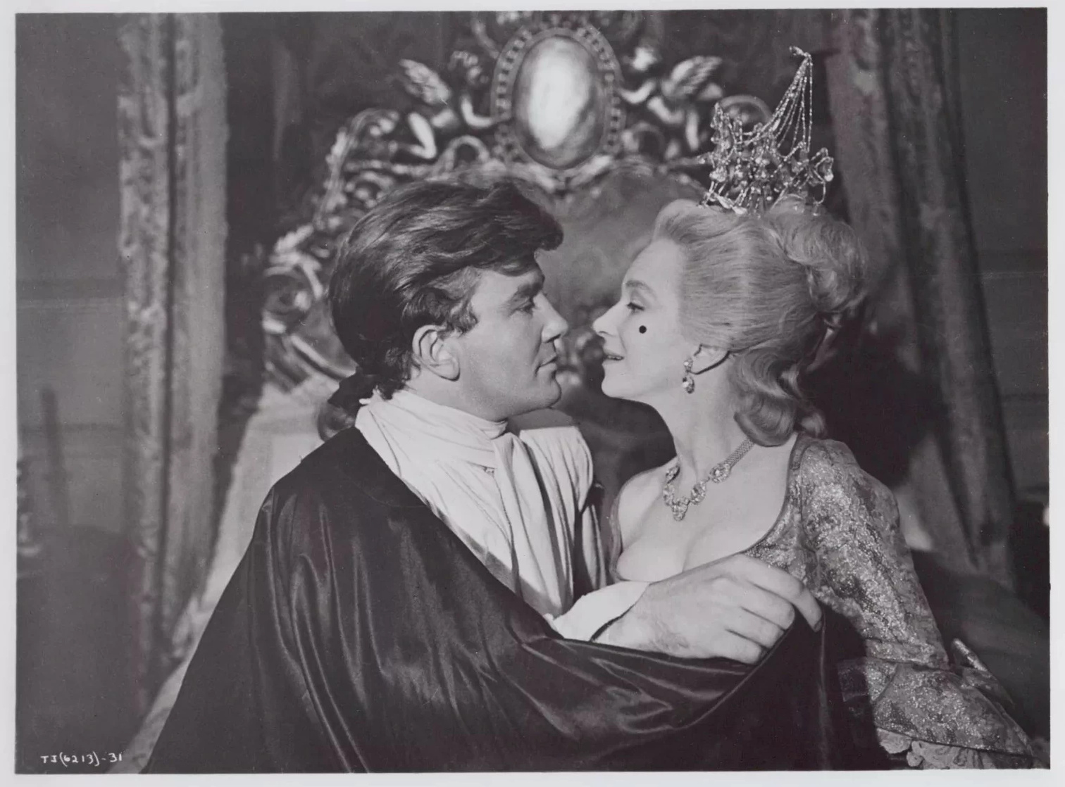 Albert Finney