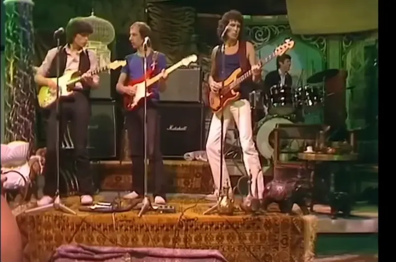 Dire Straits