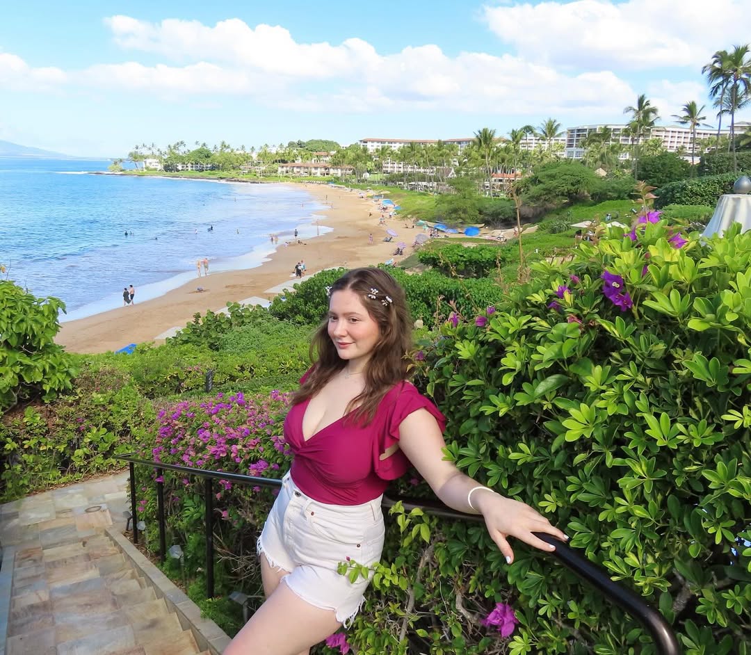 Emma Kenney Emma Kenney