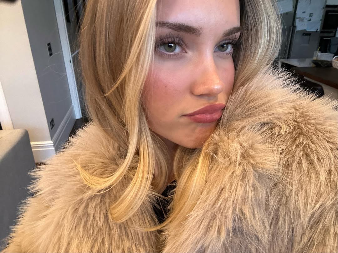 Mimi Slinger