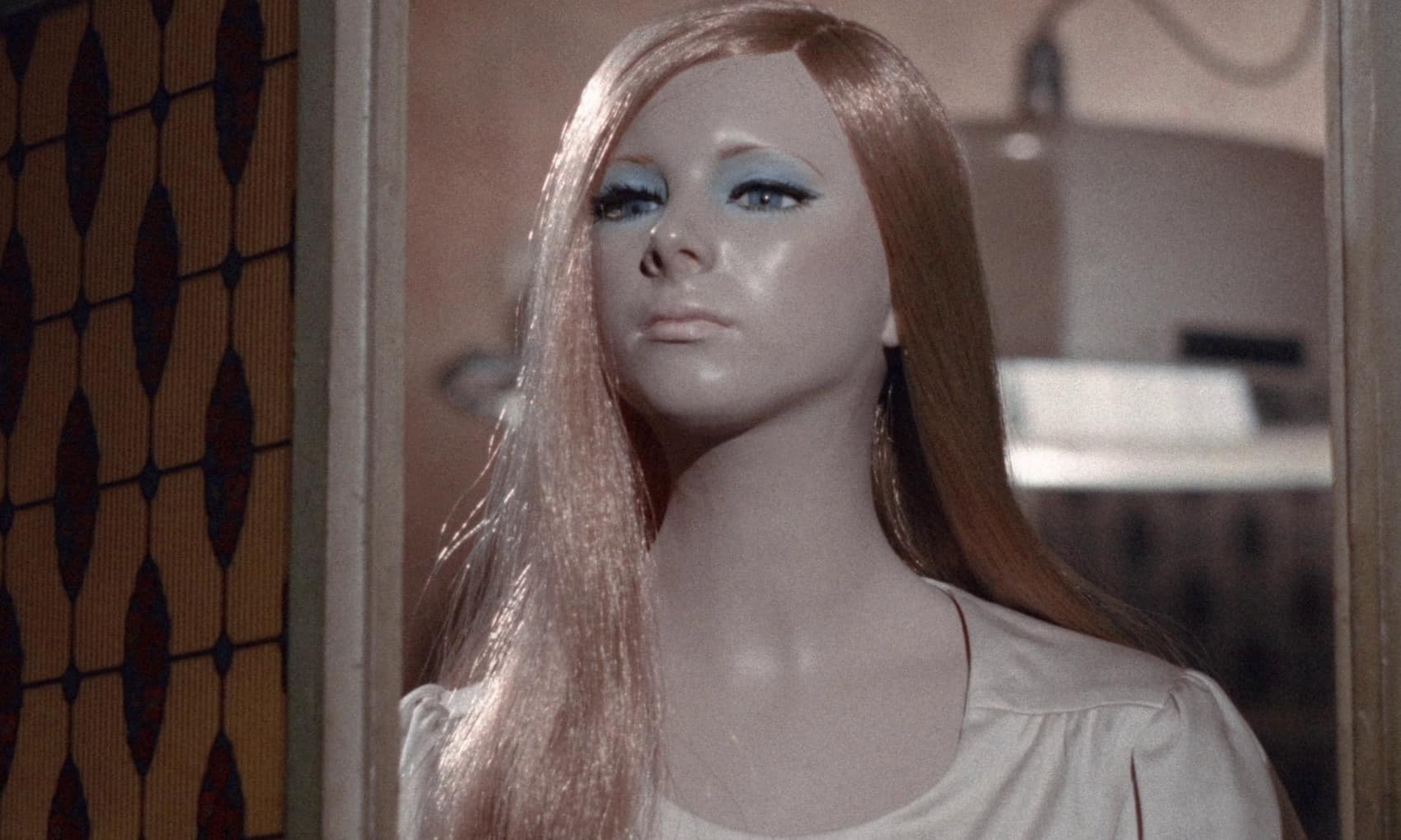The Killer of Dolls (1975)