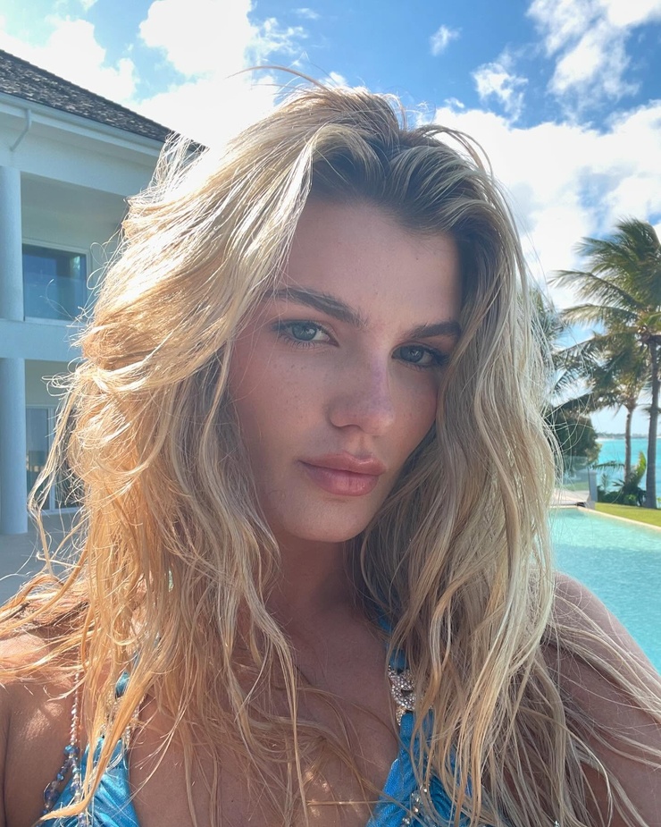 Picture of Stephanie Peterson