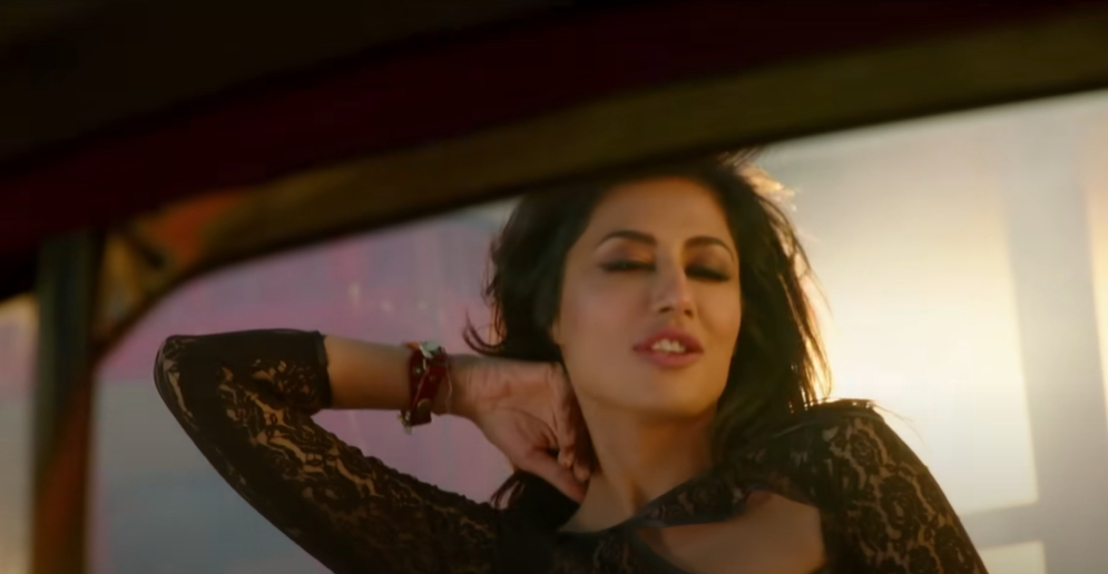 I, Me aur Main                                  (2013)