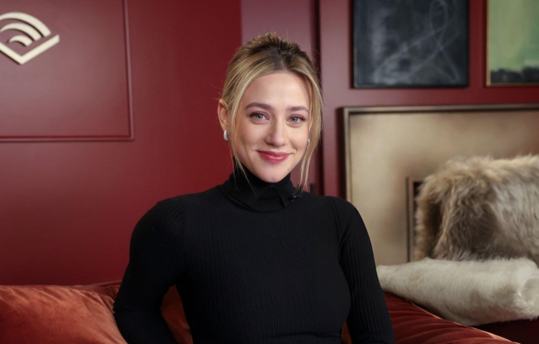 Lili Reinhart