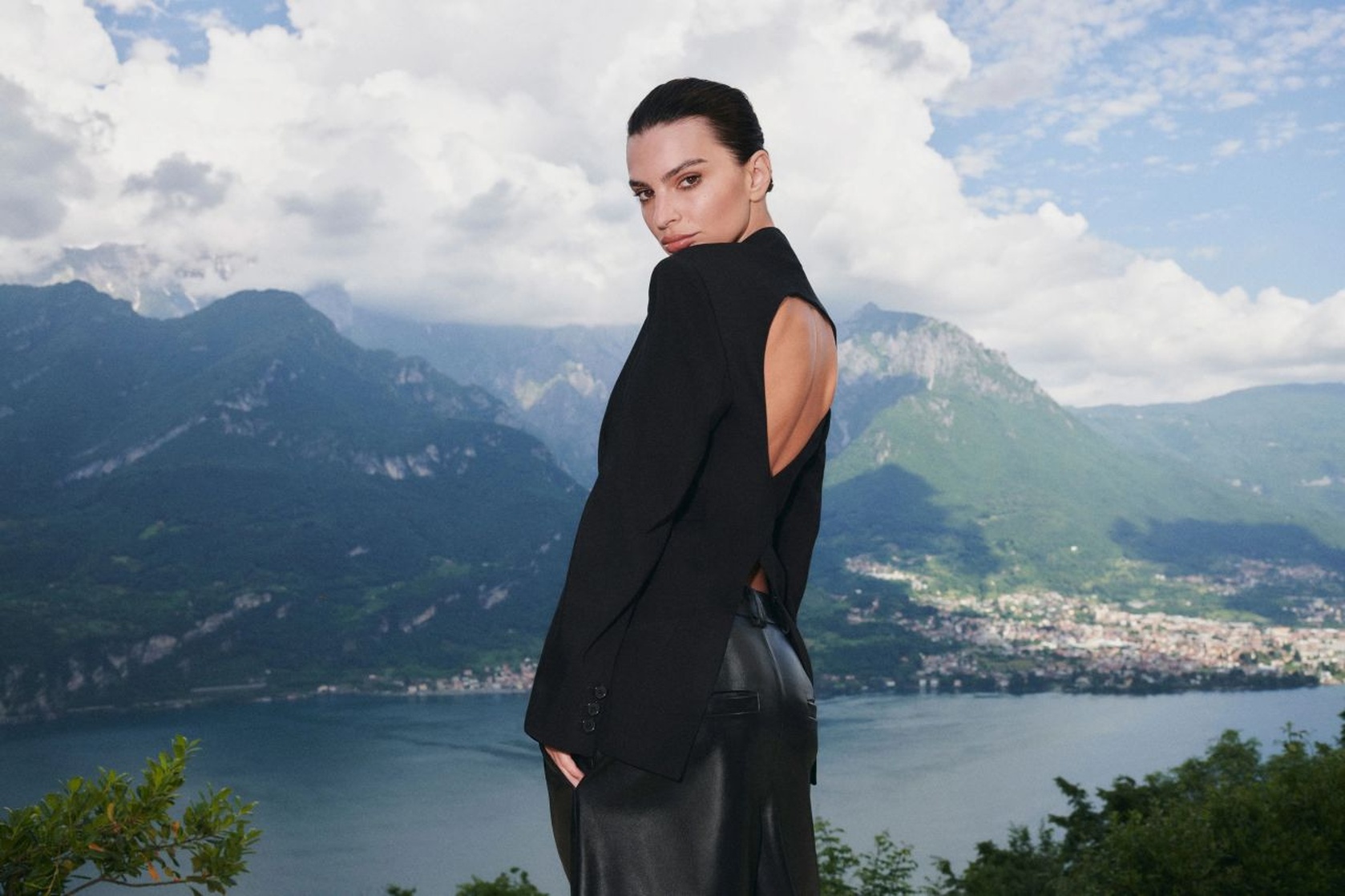 Emily Ratajkowski