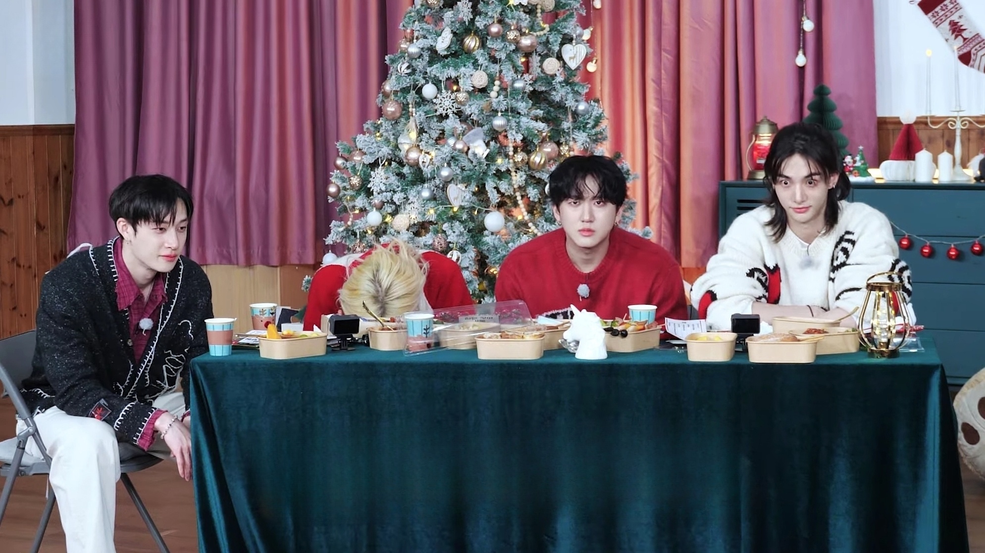Stray Kids