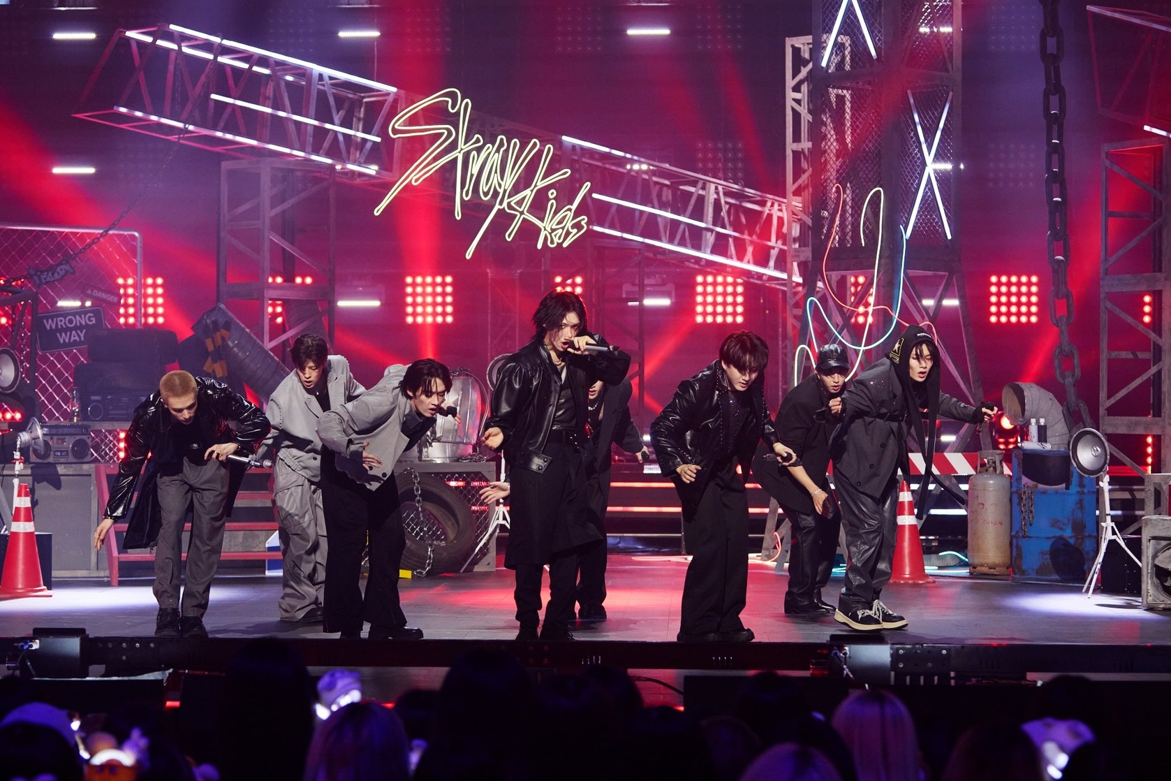 Stray Kids