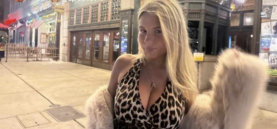 Ariana White