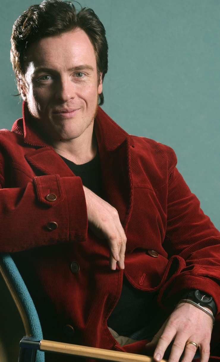 Picture of Toby Stephens